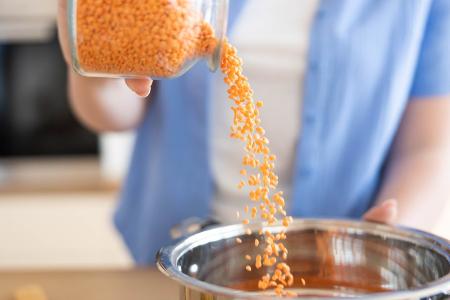 Superfood für Körper und Geist: Darum sind Linsen so gesund