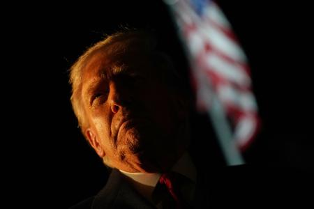 Trump plant in Asien zahlreiche Deals - und will auch der Unterzeichnung eines Friedensabkommens beiwohnen. Trump plant in Asien zahlreiche Deals - und will auch der Unterzeichnung eines Friedensabkommens beiwohnen.