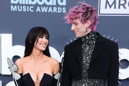 On-off-Beziehung: Megan Fox und MGK sollen wieder zusammen sein On-off-Beziehung: Megan Fox und MGK sollen wieder zusammen sein
