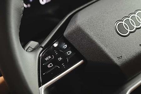 Audi A6 Avant, Lenkradtasten Audi A6 Avant, Lenkradtasten