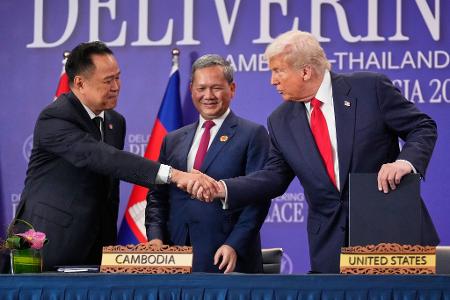 Trump hatte schon im Juli in dem Konflikt vermittelt. Trump hatte schon im Juli in dem Konflikt vermittelt.