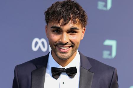 Younes Zarou Younes Zarou