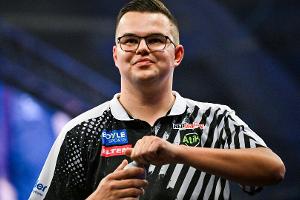 Van Veen jüngster Darts-Europameister der Geschichte