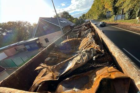 Oben Ansicht, geladener Metallschrott