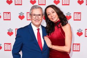 Mit Foto auf Instagram: Jan Hofer feiert Hochzeitstag