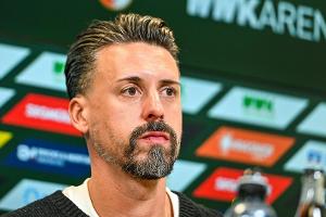 Nach RB-Pleite: "Wagner ist schuld" findet der FCA-Coach gut