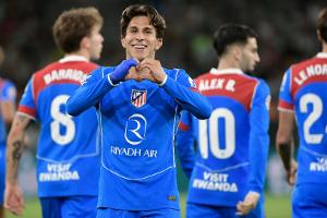 Erster Auswärtssieg: Atlético wieder Vierter