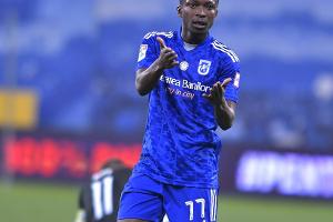 Wie einst Trautmann: Asamoah nach Genickbruch vor Comeback