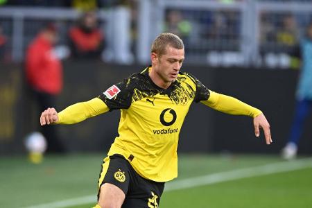 MITTELFELD: Julian Ryerson - Note: 2,5 - Verlor Knauff vor dem 0:1 im Rücken aus den Augen. Erholte sich aber schnell von der Szene und war im Vorwärtsgang auffällig. Nutzte das bisschen Freiraum vor dem 1:1 für eine Traumflanke. In den letzten Minuten ließ er sich etwas zu oft fallen.