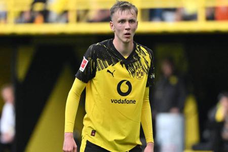 Maximilian Beier - Note: 5,0 - Startete für Guirassy im Sturmzentrum, interpretierte die Position naturgemäß etwas anders. Probierte eher, mit Tempo hinter die Kette zu kommen, lieferte jedoch nie mehr als Ansätze und brachte kaum Gefahr für das SGE-Tor. Konnte zudem leichte technische Fehler nie ganz abstellen.