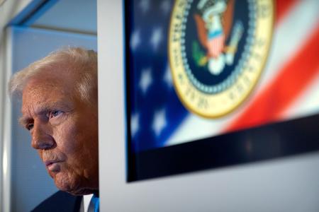 Eine dritte Amtszeit im Weißen Haus? Nun sagt sogar US-Präsident Donald Trump, dass das aufgrund der Rechtslage nicht möglich sei.  Eine dritte Amtszeit im Weißen Haus? Nun sagt sogar US-Präsident Donald Trump, dass das aufgrund der Rechtslage nicht möglich sei.