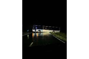 Festgefahrener Bus auf der L3201