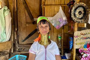 Viele "Long Neck Karen" leben als Minderheit im Norden von Thailand.