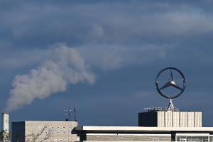 Mercedes-Benz mit Gewinneinbruch. (Foto aktuell)
