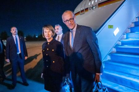 Bundeskanzler Merz ist in der Türkei eingetroffen. 