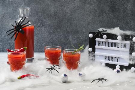 Fürchterlich scharf Fürchterlich scharf