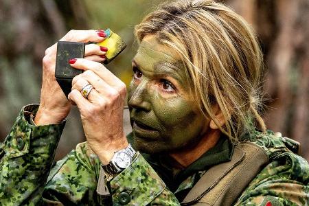 Königin Máxima: In Camouflage kaum wiederzuerkennen Königin Máxima: In Camouflage kaum wiederzuerkennen