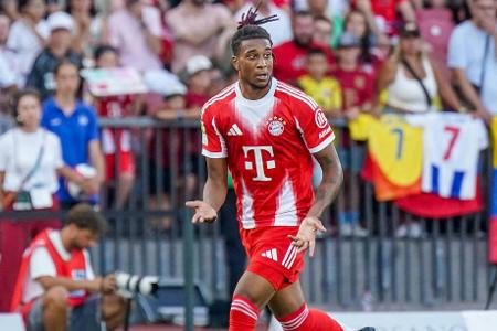 Michael Olise (bis 77.) - Note: 2,0 - Holte sich die Bälle oft tief ab, um mit Anlauf auf den gegnerischen Block zuzulaufen. Verzeichnete immer wieder Durchbrüche über den Flügel, sein Steckpass durchs Zentrum bereitete schließlich das 2:1 vor. Setzte nach einem blitzsauberen Konter schließlich noch den Schlusspunkt. Auf seine Qualitäten hatte Köln keine Antwort.