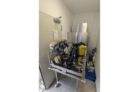 Neue Reinigungsmaschine verbessert Arbeitssicherheit in der Atemschutzwerkstatt