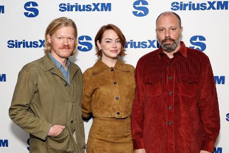 Jesse Plemons, Emma Stone und Yorgos Lanthimos