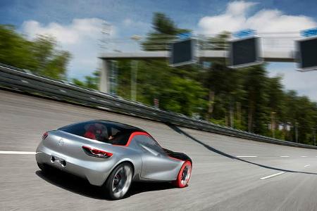 50 Jahre Opel Testcenter Dudenhofen