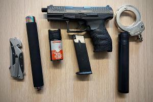 Bundespolizei beschlagnahmt gefährliche Gegenstände