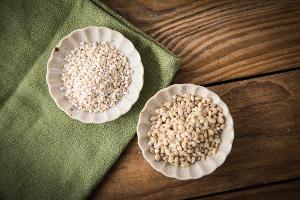 Graupen punkten mit deutlich mehr Ballaststoffen als Reis.