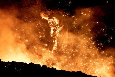 Die Stahlbranche in Deutschland kämpft mit vielen Problemen (Archivbild)