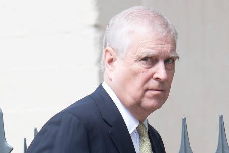 Titelentzug durch König Charles: Wie geht es für Andrew nun weiter?