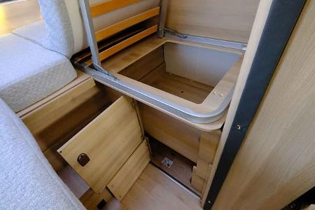 f_Itineo-JC-740_Stauraum