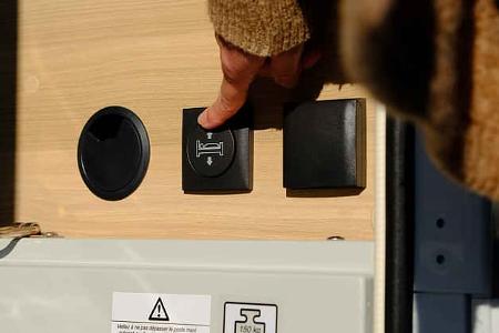 f_Itineo-JC-740_Lichtschalter