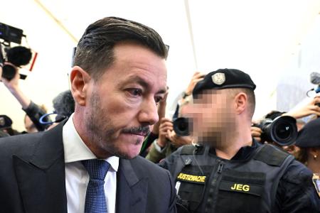 Wenige Wochen nach seinem ersten Prozess muss sich der Ex-Milliardär René Benko erneut vor Gericht verantworten Wenige Wochen nach seinem ersten Prozess muss sich der Ex-Milliardär René Benko erneut vor Gericht verantworten