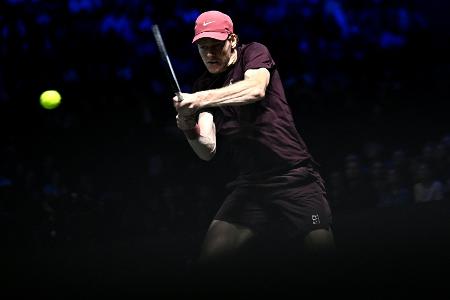 Sinner souverän im Halbfinale von Paris