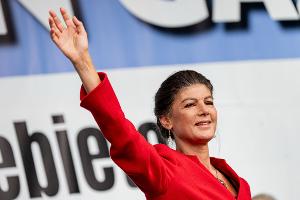 Sahra Wagenknecht hat bisher offen gelassen, ob sie als Chefin der nach ihr benannten Partei weitermachen möchte. (Archivbild)