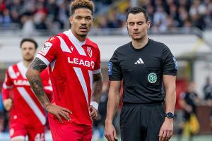 Drittliga-Spiel nach Rassismus-Vorfall unterbrochen