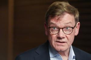 Außenminister Johann Wadephul (CDU) äußert sich in Tel Aviv nach einem Treffen mit seinem israelischen Amtskollegen Gideon Saar optimistisch zur weiteren Umsetzung des Nahost-Friedensprozesses.