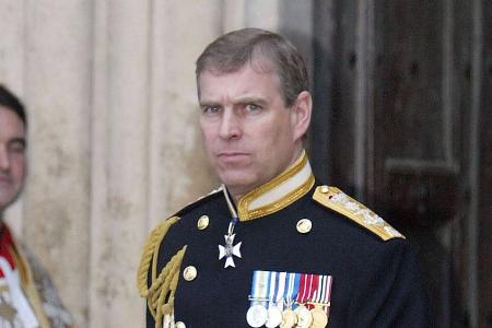 Andrew soll auch militärischen Rang verlieren