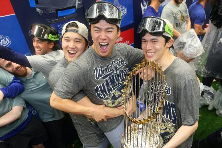Baseball: Japans Premierministerin würdigt Sieg der Dodgers