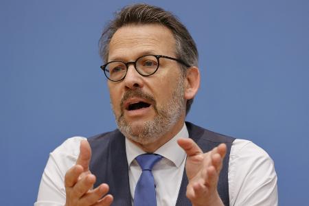 Sport und Politik: Fricke wünscht sich 