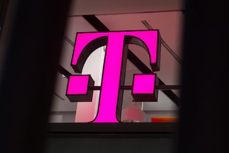 Die Telekom baut in Zusammenarbeit mit Nvidia ein großes KI-Rechenzentrum in München auf.