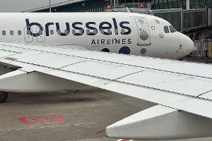 Erst einmal geht nach einer Drohnensichtung am Flughafen Brüssel nichts mehr. (Archivbild)