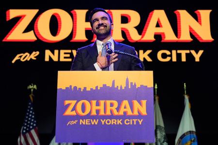 Zohran Mamdani wird neuer Bürgermeister von New York. 