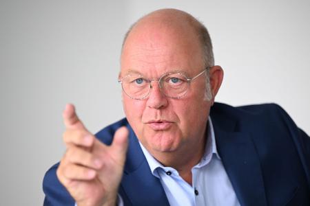 HDE-Präsident von Preen: Für 2025 rechnet der Verband inflationsbedingt lediglich mit einem Umsatz-Plus von 0,5 Prozent. (Archivbild)