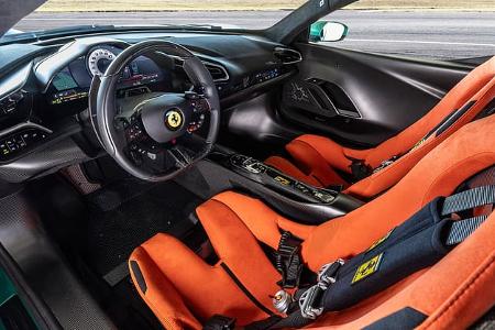 Ferrari 296 Speciale, Cockpit