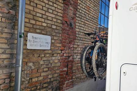 Wohnmobil, Carado T447, Fahrradträger