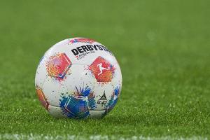 DFL gibt Ansetzungen bekannt: Flutlicht-Freitage für BVB