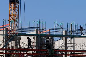 ZDH-Chef Schwannecke:  "Die wirtschaftliche Lage vieler Handwerksbetriebe ist angespannt." (Archivbild)