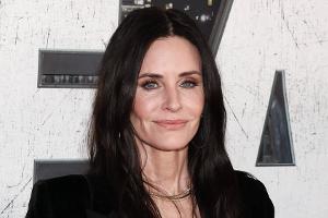 "Evil Genius": "Friends"-Star Courteney Cox dreht True-Crime-Thriller