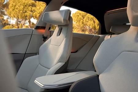 Toyota Corolla Concept Tokio 2025