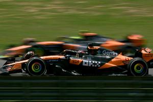 McLaren stark, Verstappen bricht ab - Hülkenberg überrascht